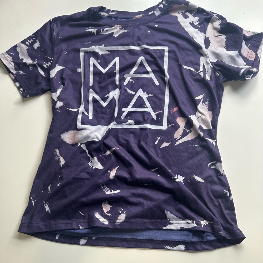 Lotucy brand Mama Shirt
